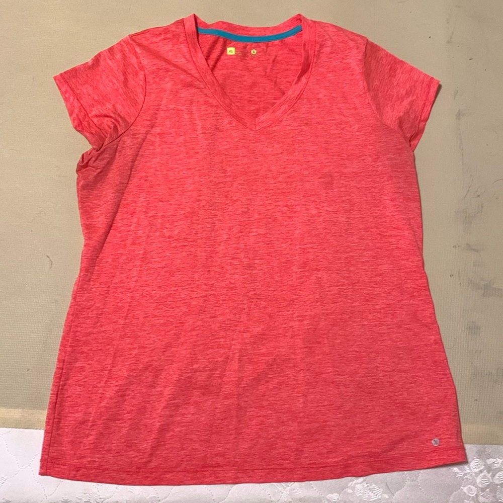 Athletic shirt